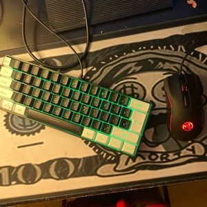 60 percent mechanical keyboard and rgb mouse